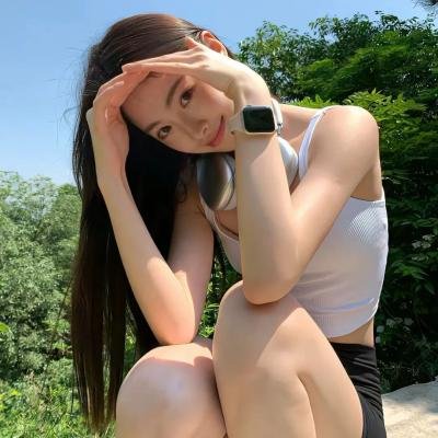 钢铁少女团2 海报